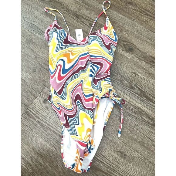 NEW BCBG Large One Piece Bathing Suit - Picture 4 of 7